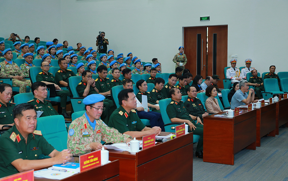 /UploadStore/admin/260527 hoi nghi bqp/b4.jpg